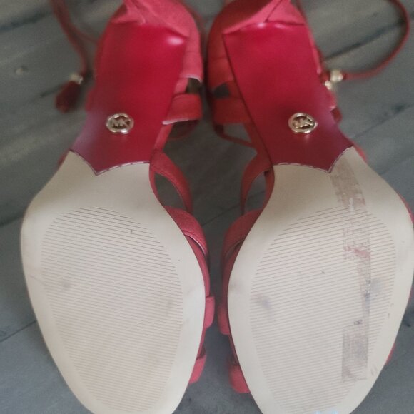 MICHAEL by Michael Kors Women's Size 7.5 Mirabel Red Suede Stiletto Heels Tassel - Picture 5 of 9